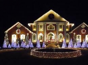 Как просто осветить свой двор 