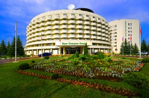 Собираясь в Москву нужно забронировать номер через Интернет